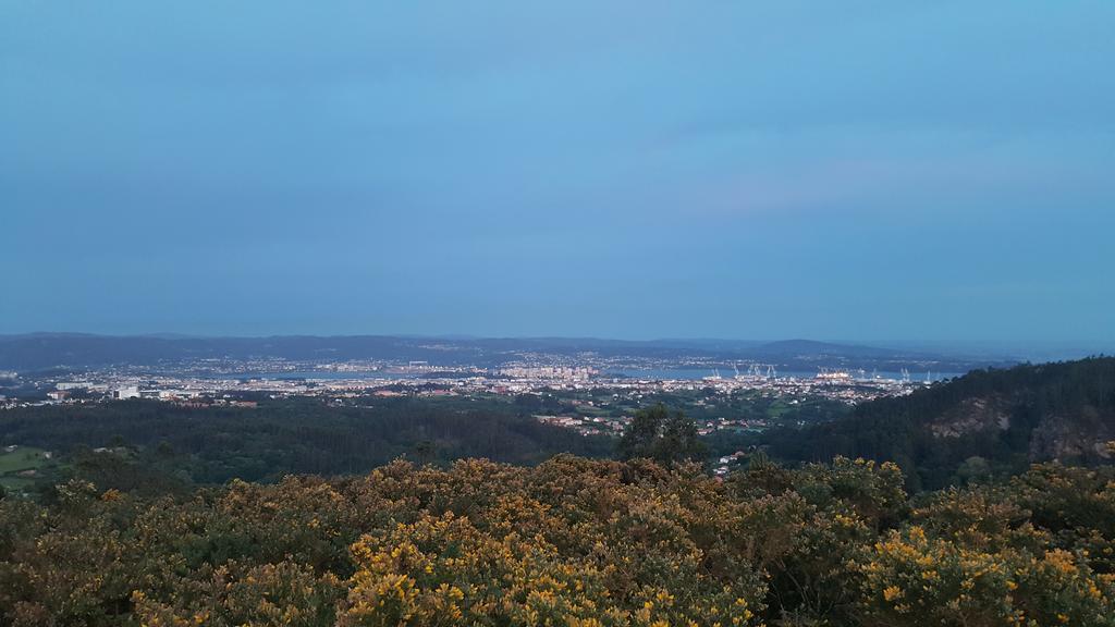 Mar Y Montana Guest House Ferrol Bagian luar foto