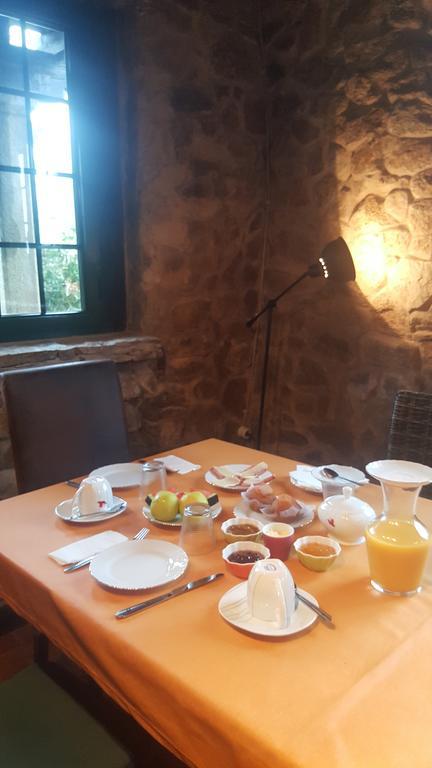 Mar Y Montana Guest House Ferrol Bagian luar foto