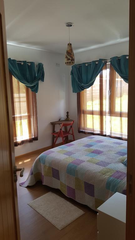 Mar Y Montana Guest House Ferrol Bagian luar foto